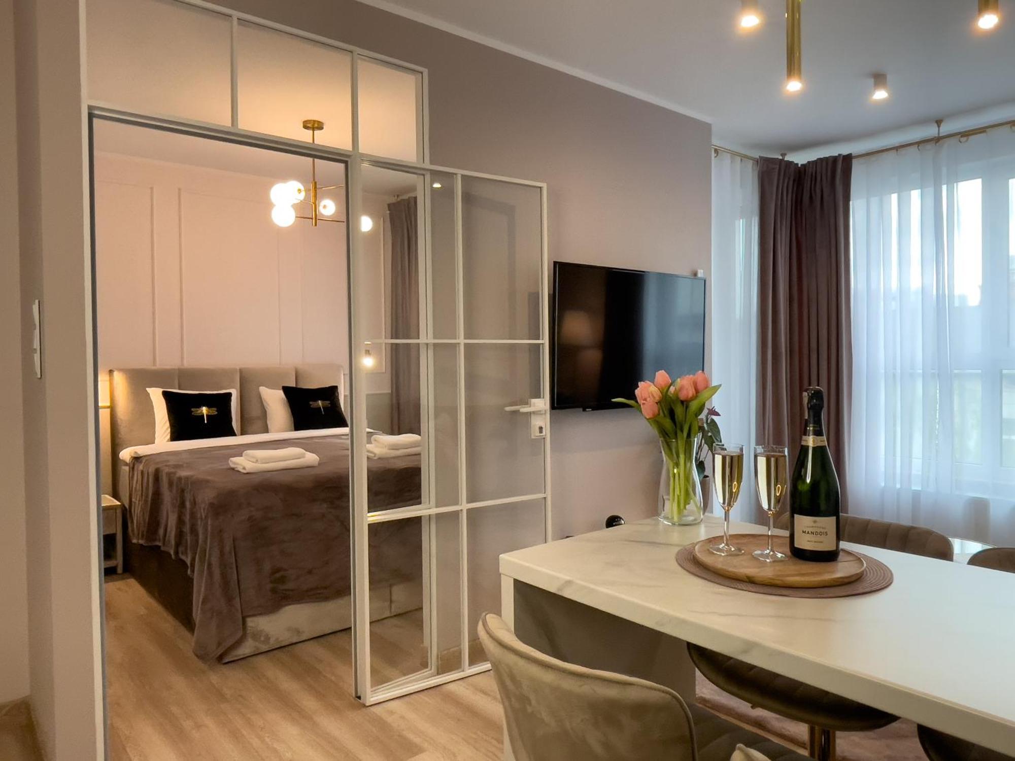 Urban Apartments Luxury Opolska 10 No 29, Free Garage, Self Check-In 卡托维兹 外观 照片